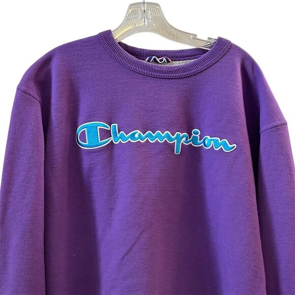 Champion Women's Large Purple Crewneck Sweatshirt Spell Out Logo - Picture 7 of 16